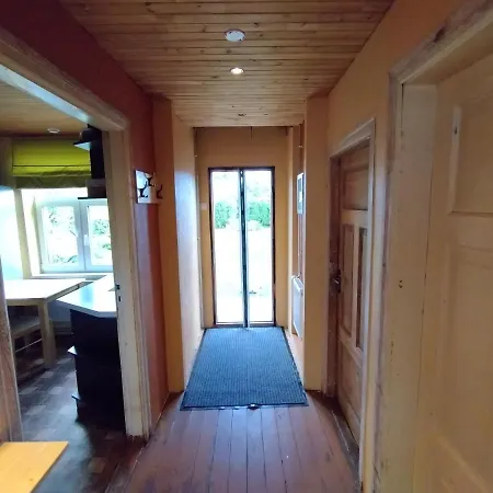 Viktorijas Darzs Apartment *