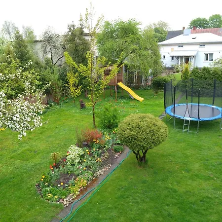 Viktorijas Darzs Apartment